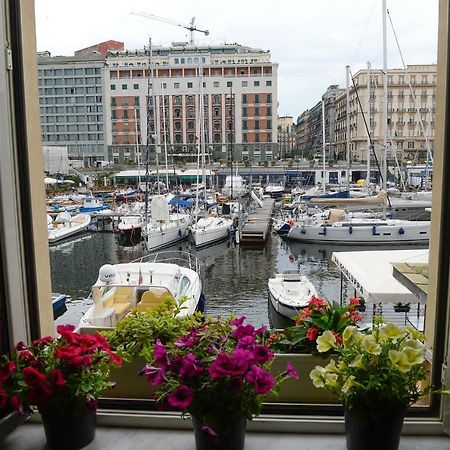 ナポリ Casa Del Porto Al Borgo Marinariヴィラ エクステリア 写真